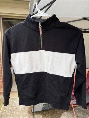 Old Navy Black & White Half-Zip Kids Pullover Hoodie